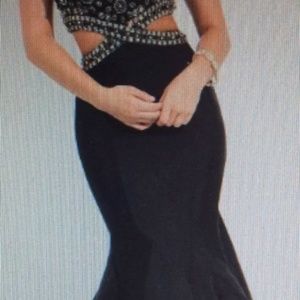 Rachal Allen E1054 Prom Dress 12 Heavily Beaded